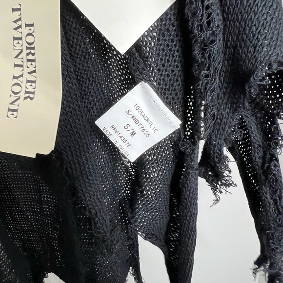 NWT- Forever 21 - black distressed open back sweater. Gothic Halloween. Small. - Picture 5 of 5